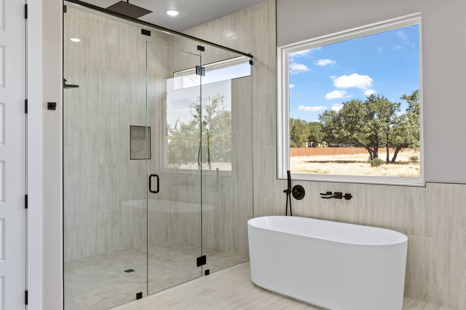 Glass shower and freestanding tub mapped to 265 Sunday Drive